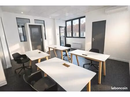 bureaux clé en main 8-10 postes aux batignolles 75017