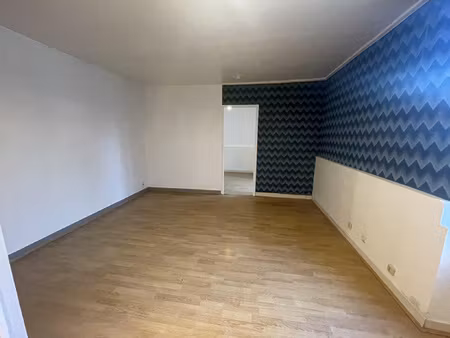 11 rue de la breche - libre