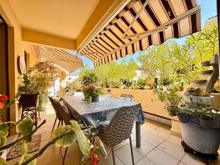 vente a terme occupée a vendre six fours les plages