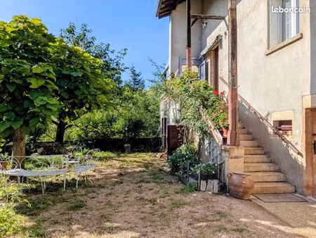 maison 5 pièces 134 m²