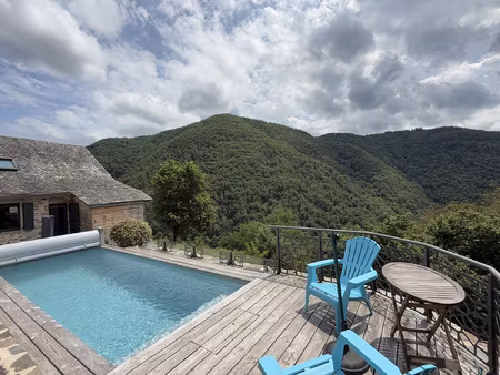 magnifique corps de ferme