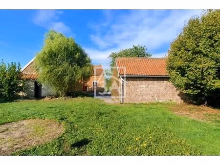 maison située en campagne