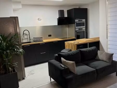 superbe t2 clé en main – meublé – parking – aucun travaux