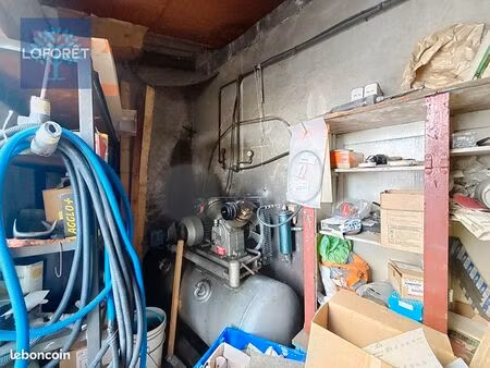 parking/box 1 pièce 5 m²