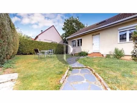 morangis - maison de 7 pièces sur terrain de 758m²