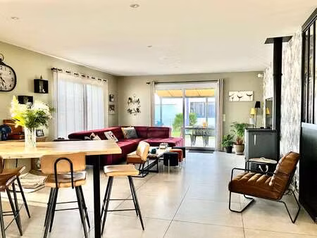 vente maison aux sables-d'olonne (85100) : à vendre / 136m² les sables-d'olonne