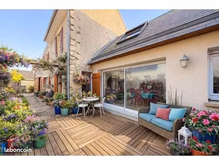 maison 5 pièces 140 m²