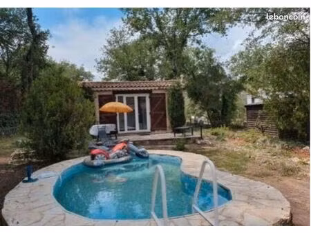 studio dans maisonnette