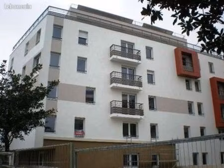 studio 1 pièce 34 m²