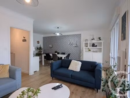 appartement f4 à vendre - 4 pièces - 114 m2 - challans - 85 - pays-de-loire