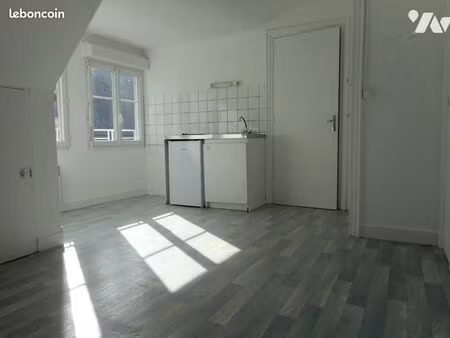 studio 1 pièce 15 m²