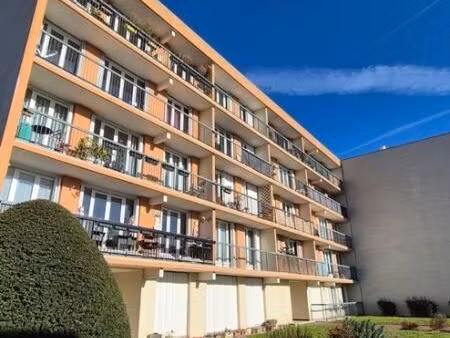 appartement 3 pièces 68 m²