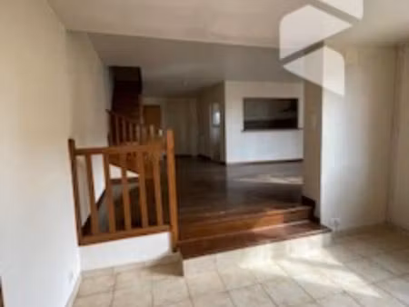 appartement 3 pièces 77 m²