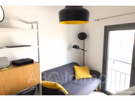 studio 1 pièce 22 m²