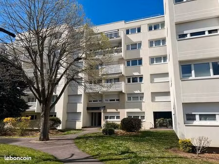 appartement 3 pièces 66 m²