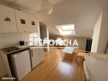 appartement 1 pièce 14 m²