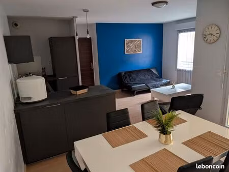 t2 meublé avec parking