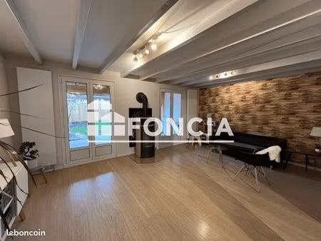 maison 5 pièces 93 m²