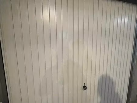 box parking dans residence privée