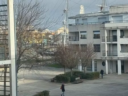 studio meublé libre 15/02/2026