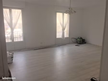 appartement 2 pièces 57 m²