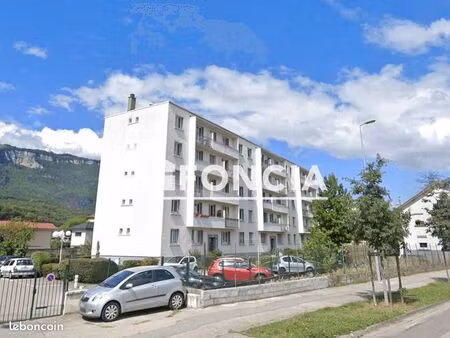 appartement 3 pièces 53 m²