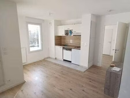 location appartement 2 pièces à nantes pont du cens - petit port (44000) : à louer 2 pièce