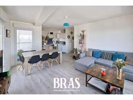 location appartement 3 pièces à saint-sébastien-sur-loire baugerie (44230) : à louer 3 piè