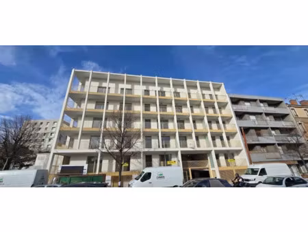 location appartement 2 pièces 46 m² à clermont-ferrand (63000)  673 €