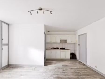 location appartement 3 pièces 44 m² à chatellerault (86100)  595 €