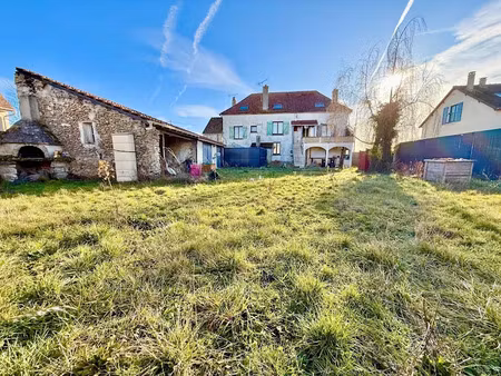 vente maison 5 pièces 183 m² à champeaux (77720)  275 000 €