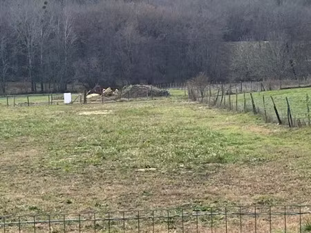 vente terrain 700 m² à soulignac (33760)  70 000 €