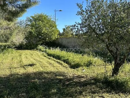 terrain de 356 m² à aimargues