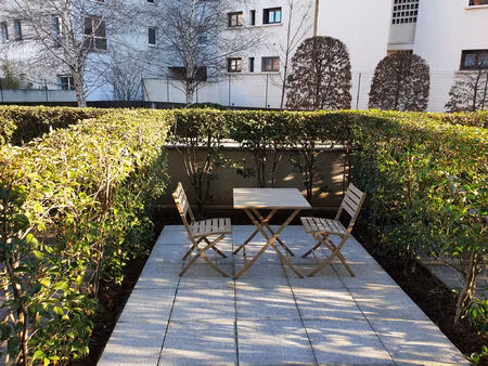 location appartement 1 pièce 20 m² à lyon 7 (69007)