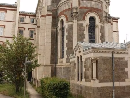 location commerce 261 m² à sainte-foy-lès-lyon (69110)