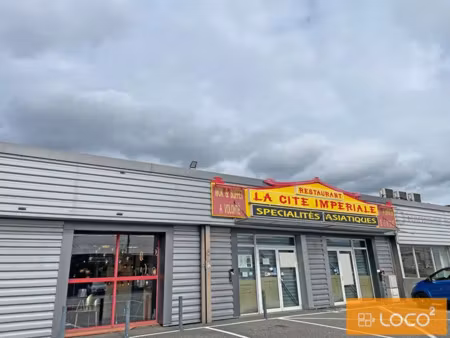 local commercial de 600 m² - albanord