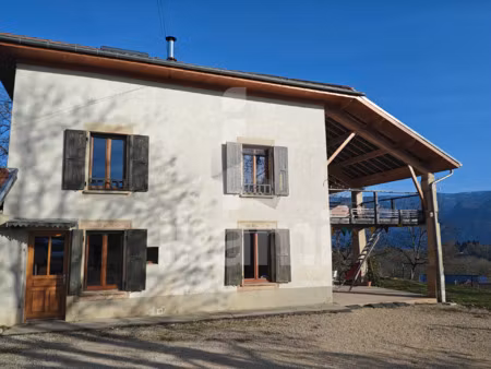 belle maison au calme sur les hauteurs de vinay