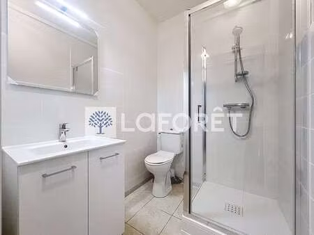 location maison meublé à largeasse (79240) : à louer meublé / 28m² largeasse