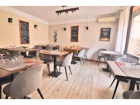 vente locaux professionnels 116 m² à le val (83143)  90 000 €