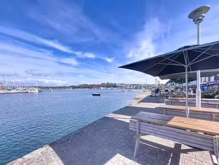 vente locaux professionnels à camaret-sur-mer (29570)  422 000 €
