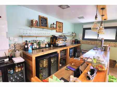 vente locaux professionnels 4 pièces 125 m² à saint-maximin-la-sainte-baume (83470)  110 0