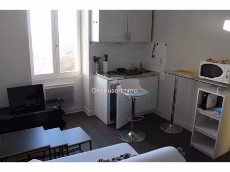 vente immeuble 10 pièces 158 m² à angouleme (16000)  323 000 €