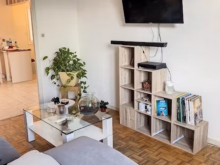 location appartement 4 pièces 72 m² à serrieres (07340)  595 €