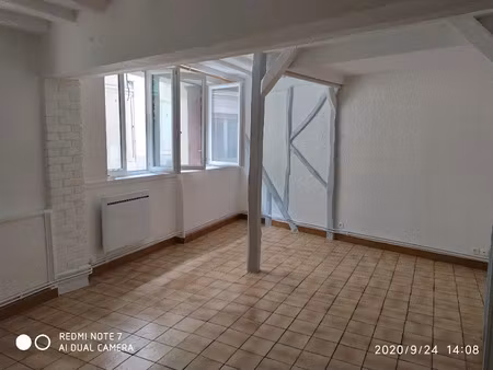 location appartement 1 pièce 40 m² à la ferté-sous-jouarre (77260)  638 €