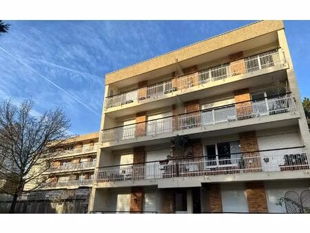 location appartement  60.21 m² t-3 à fontenay-aux-roses  1 514 €