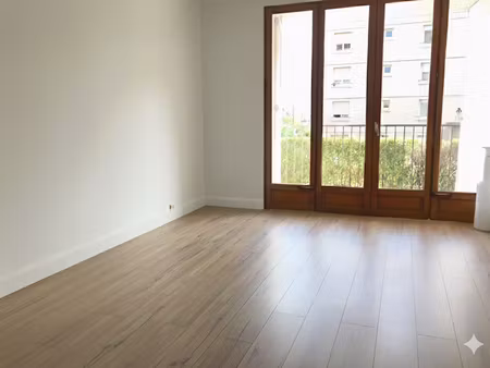 location appartement 2 pièces 37 m² à paron (89100)  509 €