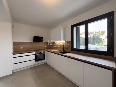 collioure – t3 de standing  situé à proximité immédiate du