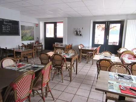 exclusivite le vallon fonds de commerce bar restaurant axe tres