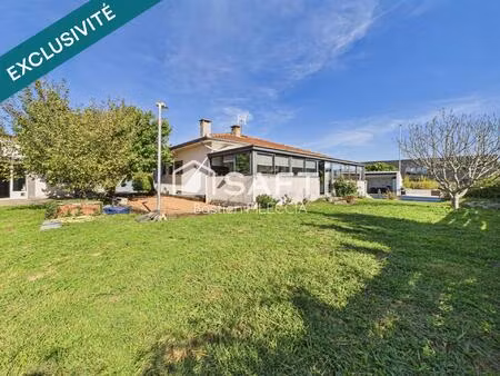 maison 150 m2 avec piscine + dépendance 87 m²