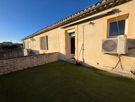 location meublée appartement 3 pièces à marguerittes (30320)  950 €